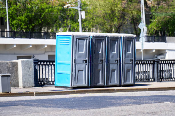 Best Portable restroom trailer rental  in Hicksville, OH